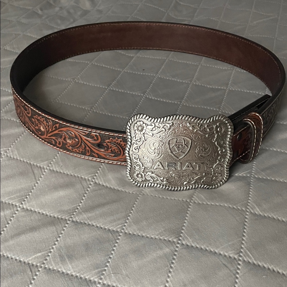 Ariat Men's Brown Leather Belt with Ornate Silver Buckle